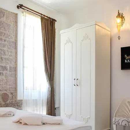 호텔 Kanelo Ayvalı